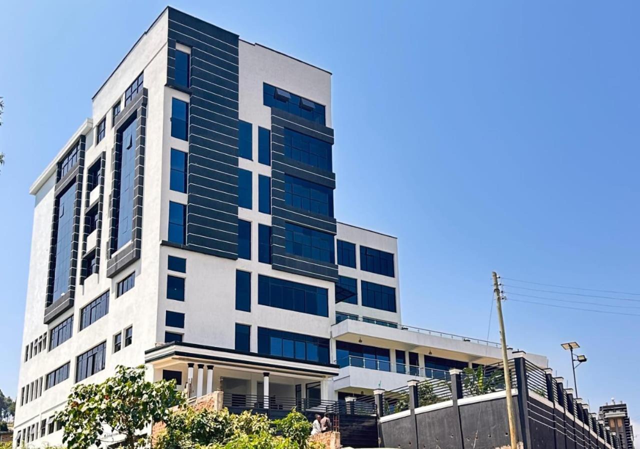 Water Pavilion Hotel Keroka Ngoại thất bức ảnh