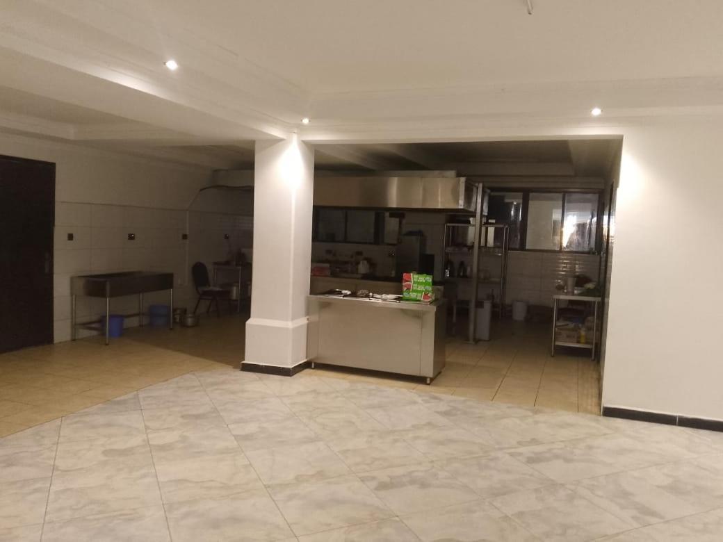 Water Pavilion Hotel Keroka Ngoại thất bức ảnh