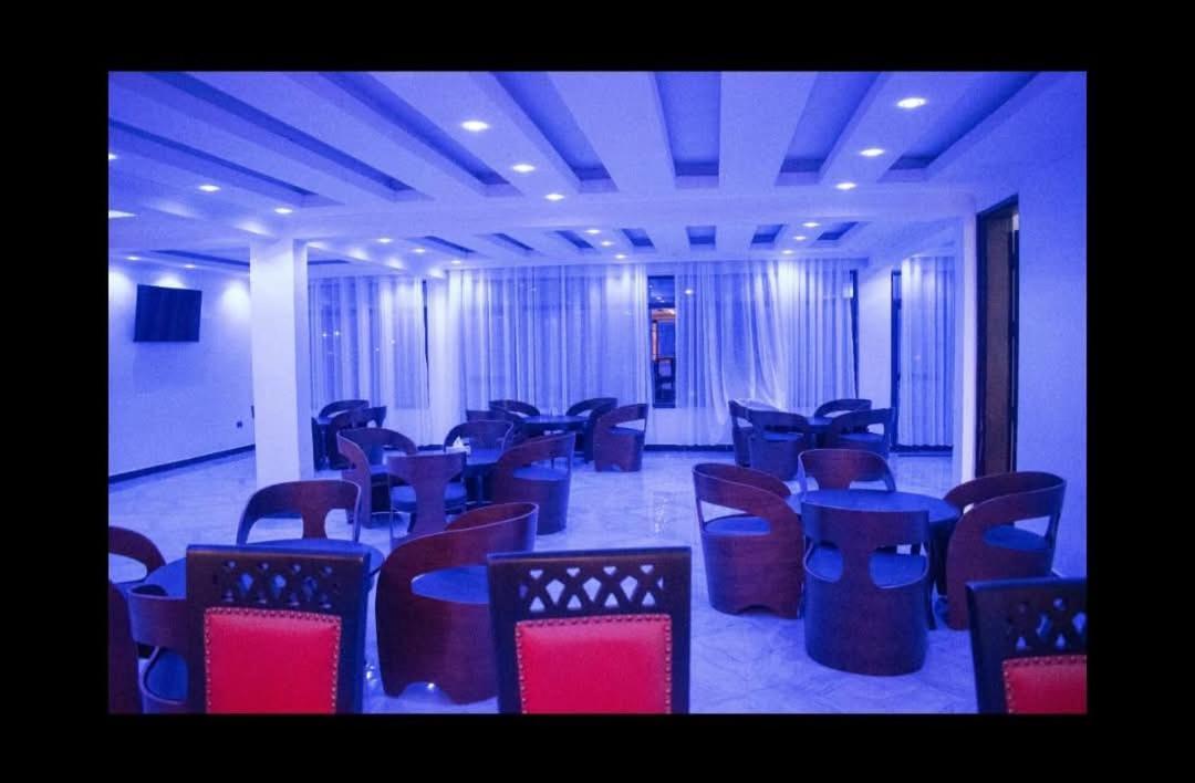 Water Pavilion Hotel Keroka Ngoại thất bức ảnh