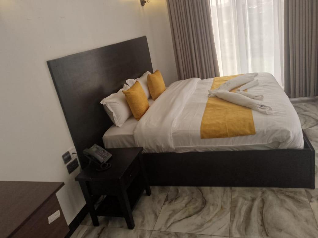 Water Pavilion Hotel Keroka Ngoại thất bức ảnh