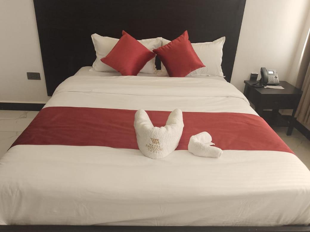 Water Pavilion Hotel Keroka Ngoại thất bức ảnh